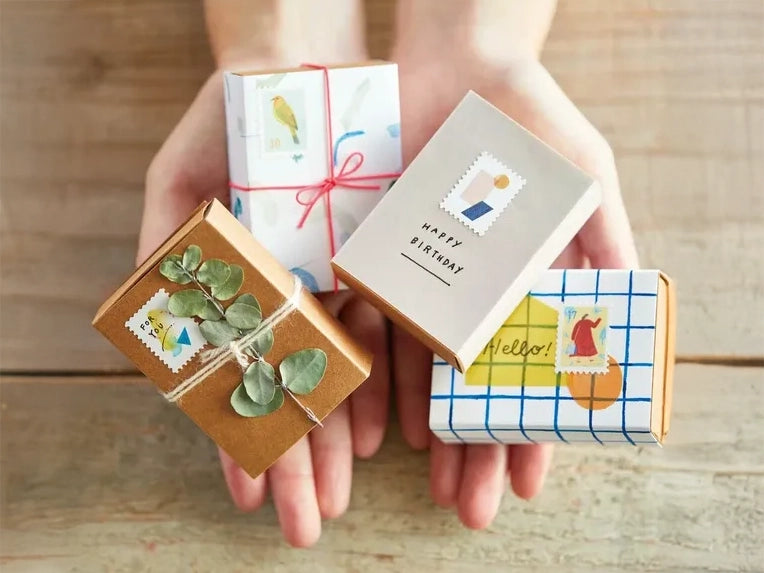 Timbres/ Stickers à détacher - 36 Motifs variés - KITTA