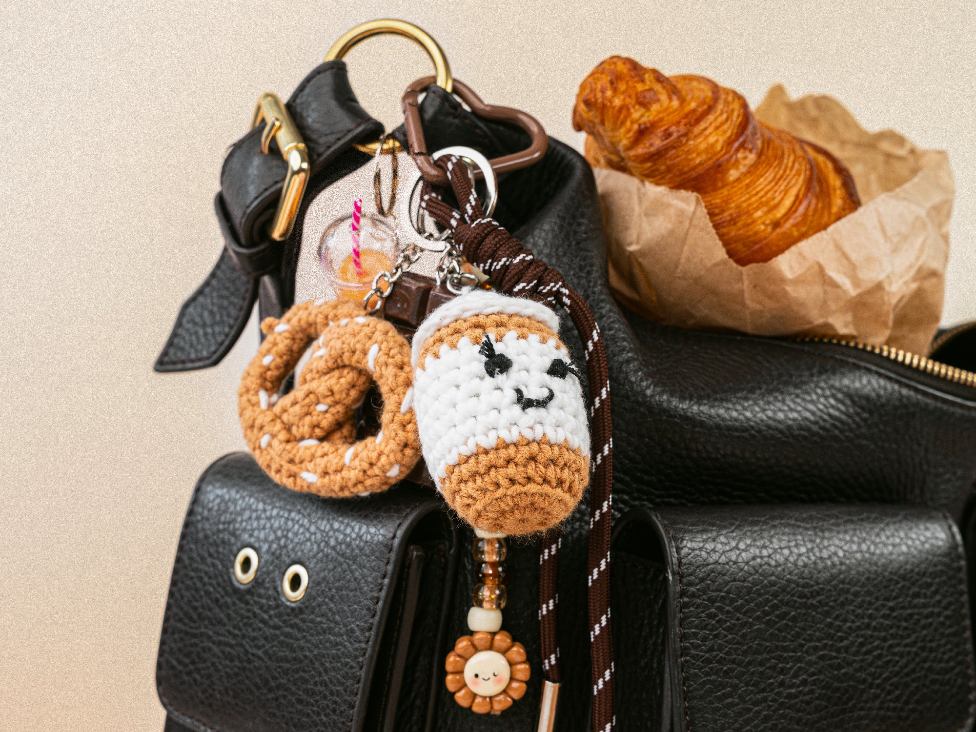 Kit crochet pour débutant - bag charms- coffee time