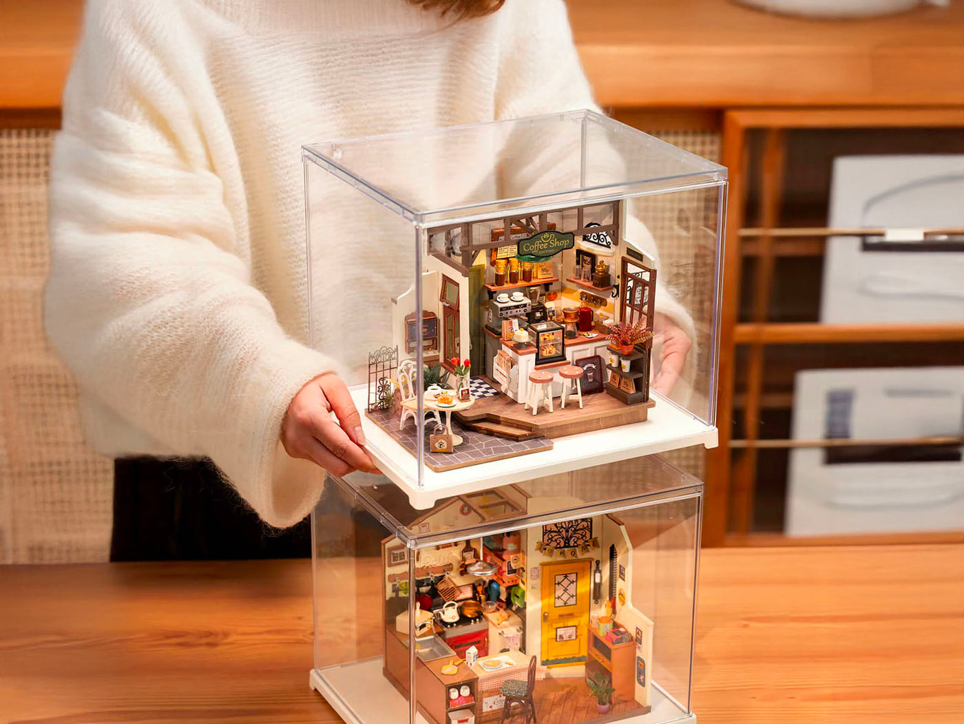 achat Vitrine pour maquette et miniature - Robotime