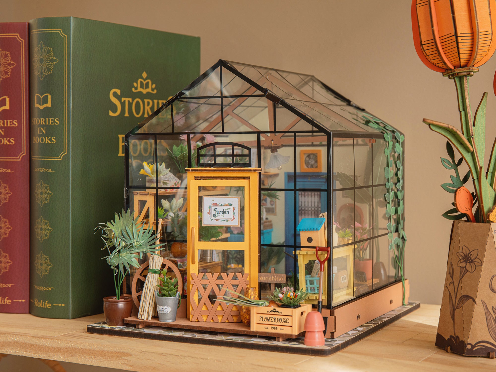 Pièce miniature - Maison de fleurs de Cathy