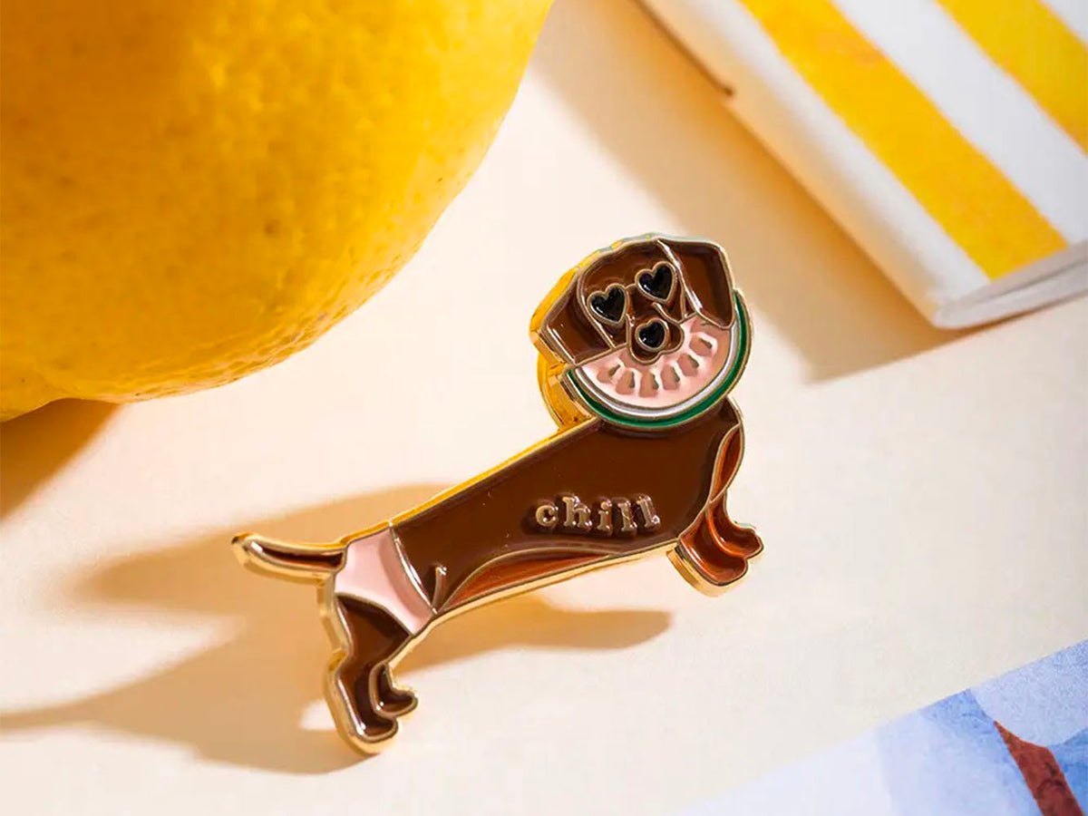 achat Pin's Chill Doggy Teckel - ATWS
