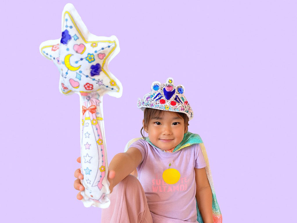achat Coloriages gonflables - Couronne et baguette magique - Ara Créative