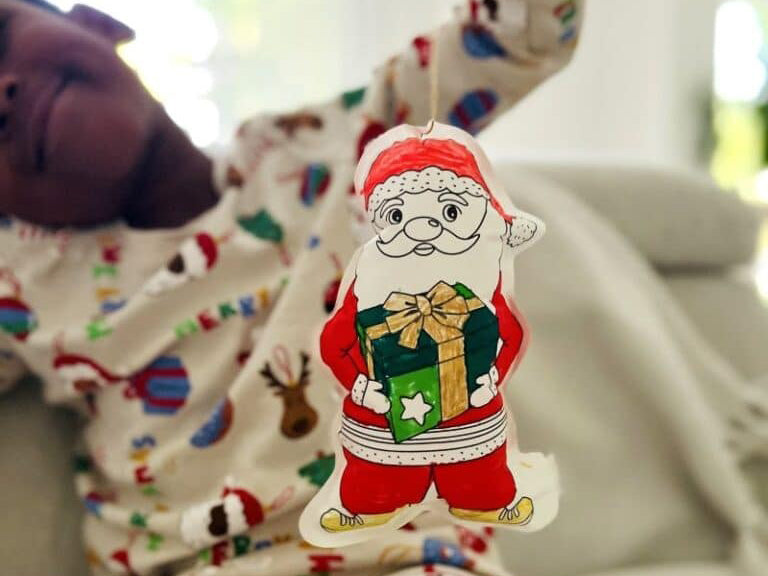 Coloriages gonflables - Noël - Ara Créative