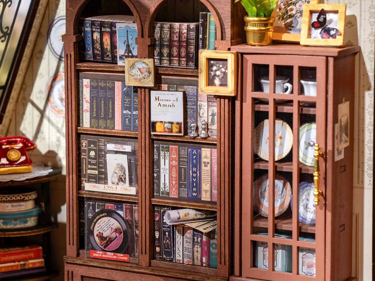 Pièce miniature - Le Salon de Catherine (Catherine’s Living Room) - Rolife