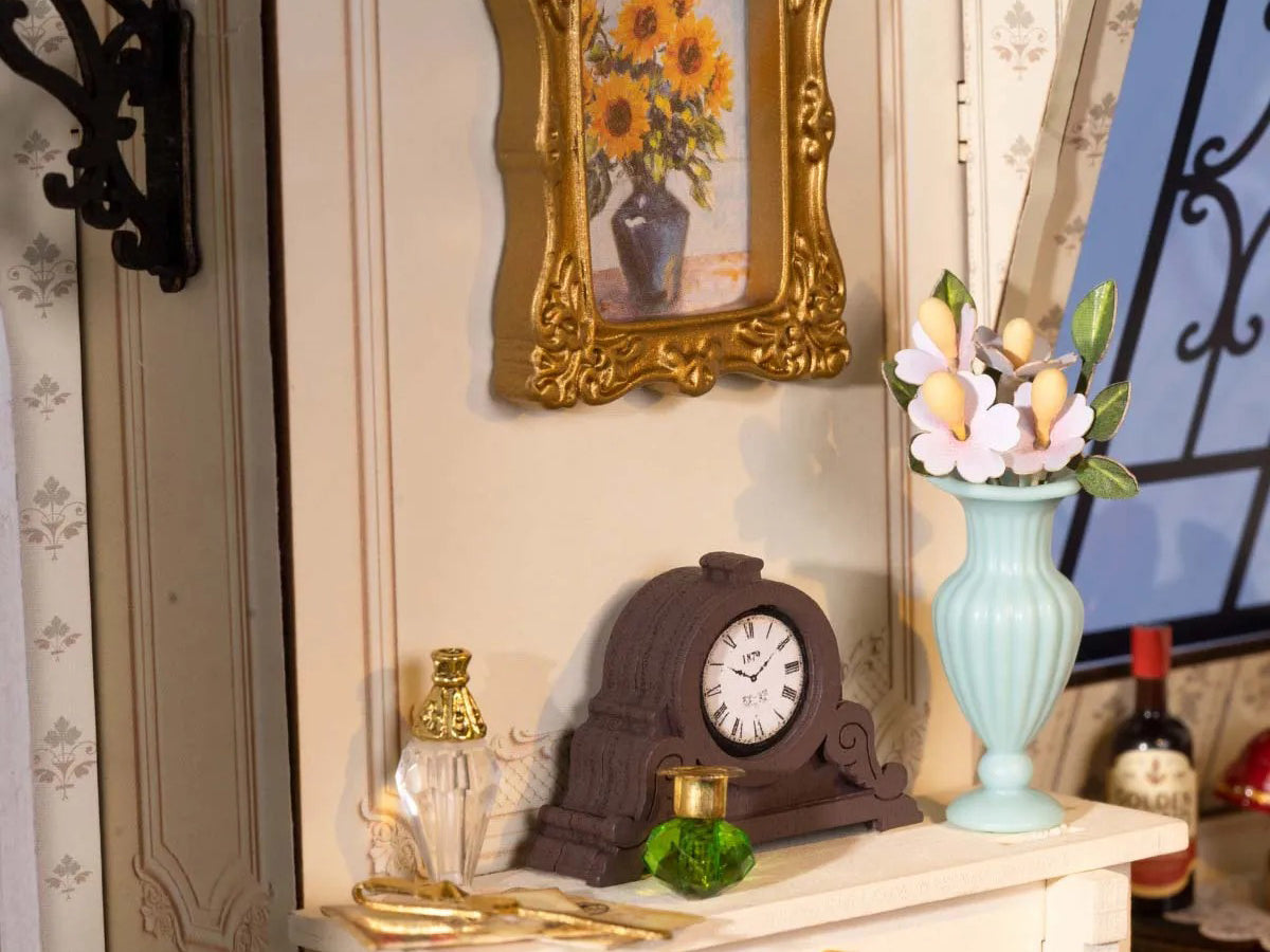 Pièce miniature - Le Salon de Catherine (Catherine’s Living Room) - Rolife