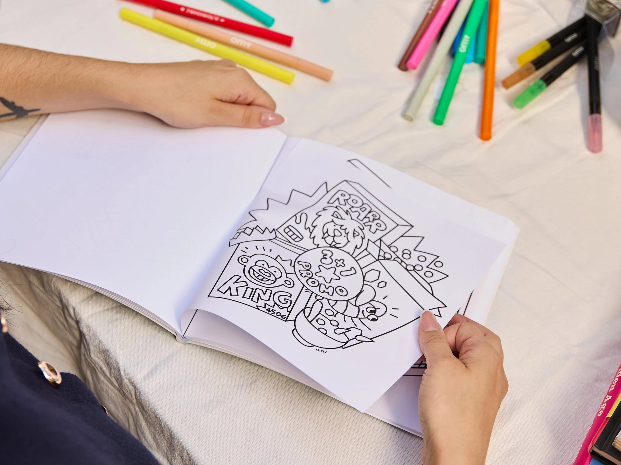 Cahier de coloriage Cozy Art - Supermarket - Omy