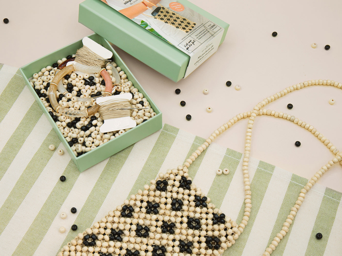 achat Kit DIY Bijouterie - Ma pochette de téléphone en perles