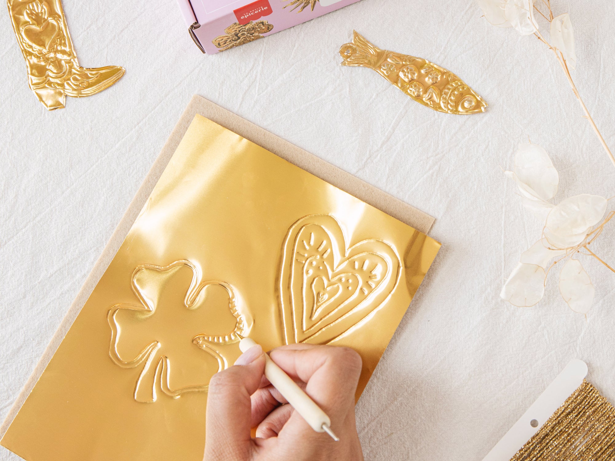 Kit DIY métal à repousser - Mes suspensions en métal