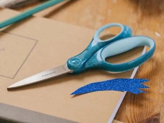 achat Ciseaux collège Fiskars 18 cm bleu pailleté
