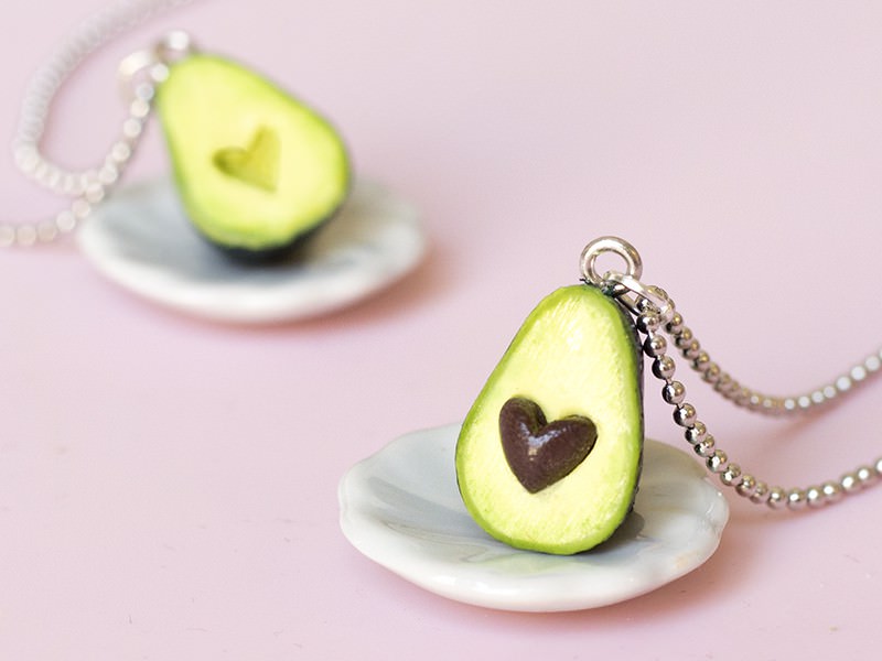 Le collier avocat d'amour