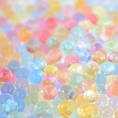 Balle anti-stress avec des perles Orbeez, de la matière visqueuse & des  paillettes - Effet Galaxie 