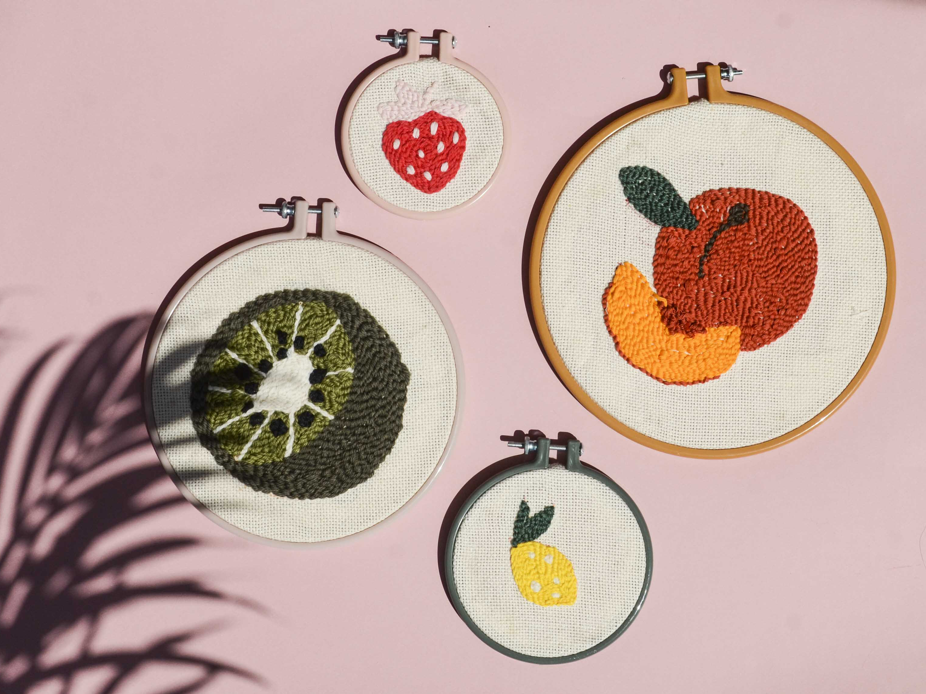 Le punch needle kiwi